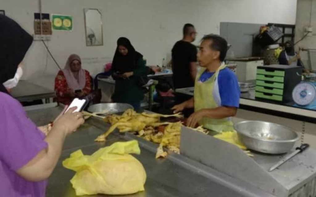 pasar-basah-malam-raya